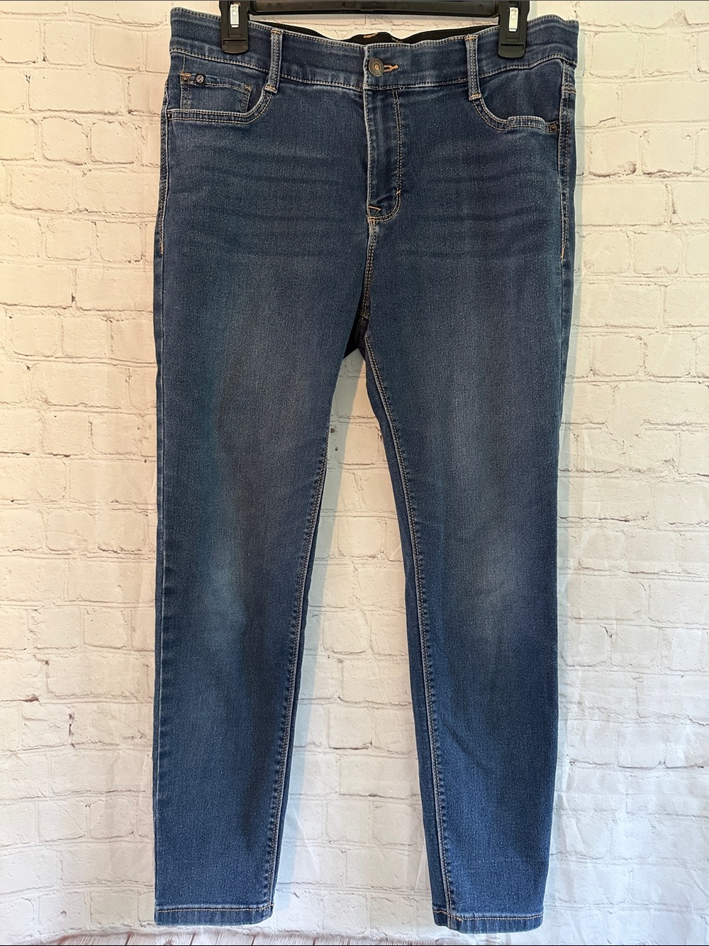 Curve Appeal High-Rise Medium Blue Denim Skinny Jeans size 10/30